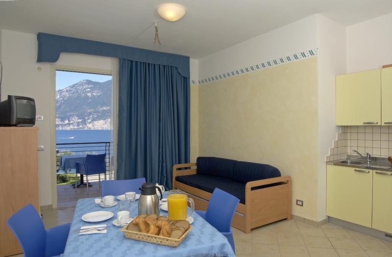 Residence Rosemary Brenzone sul Garda Zimmer foto